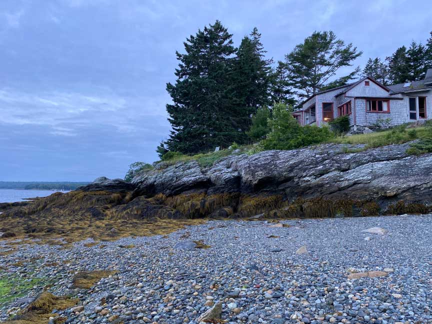 Evy-Trip-to-Maine-IMG-2700-View-of-Lennie-house-from-beach